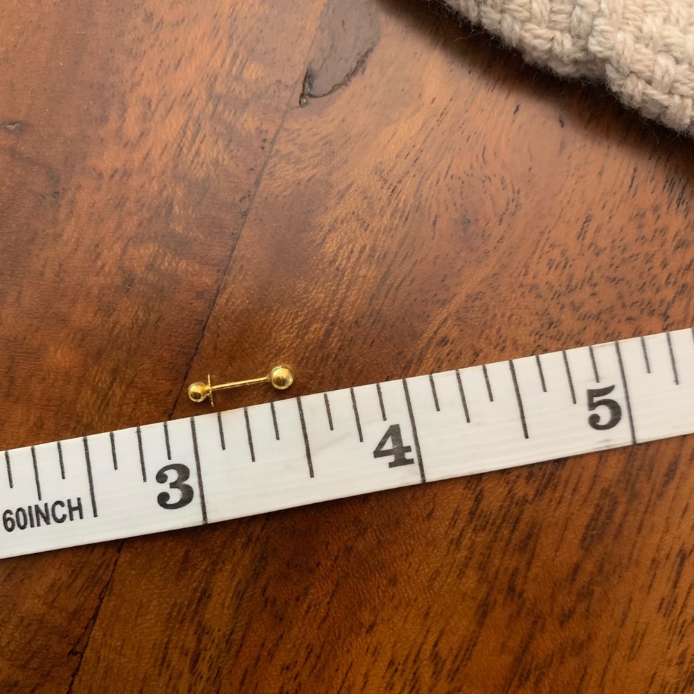 22K Yellow Gold Stud earrings - Picture 3 of 3